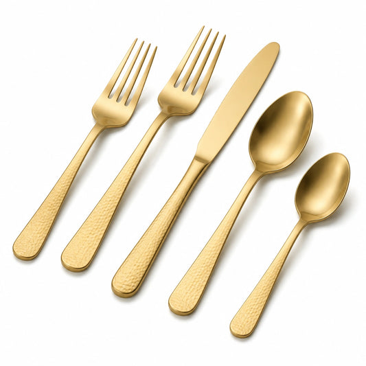 Set posate 5 pezzi in acciaio inox dorato con manico martellato per tavola
